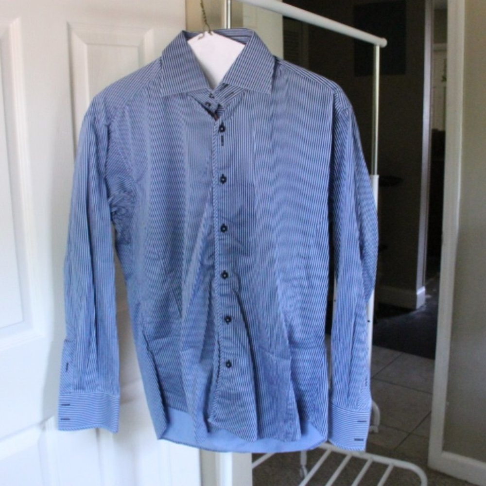Recognition Blue Striped Shirt with Square Buttons
